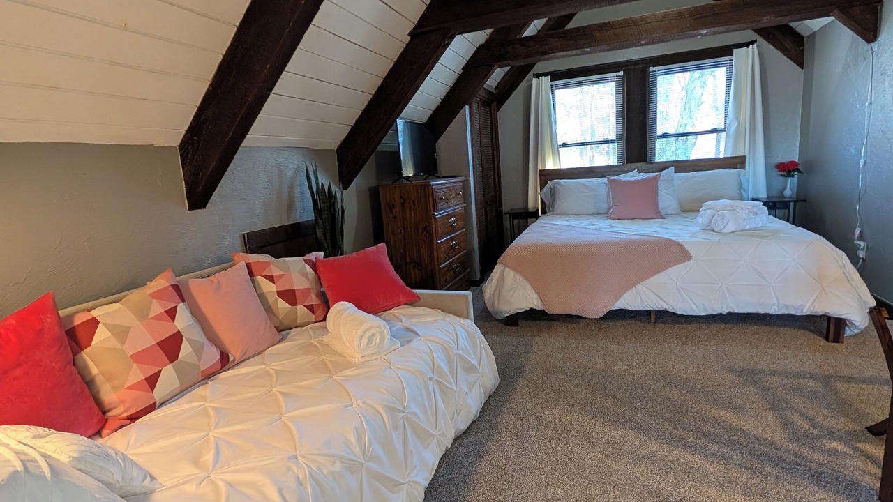 Photo of Bedroom in Beech Mountain