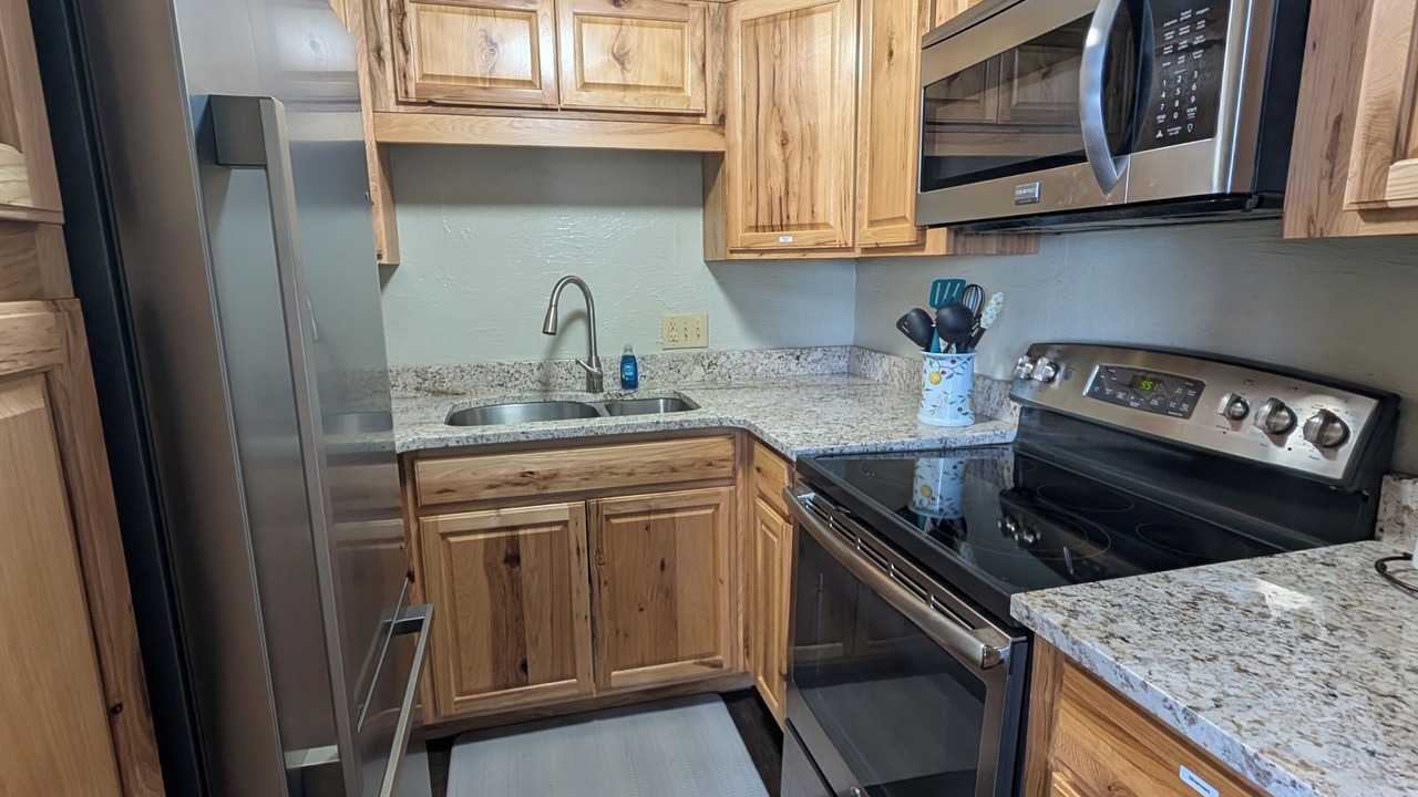 Photo of Kitchen in Beech Mountain