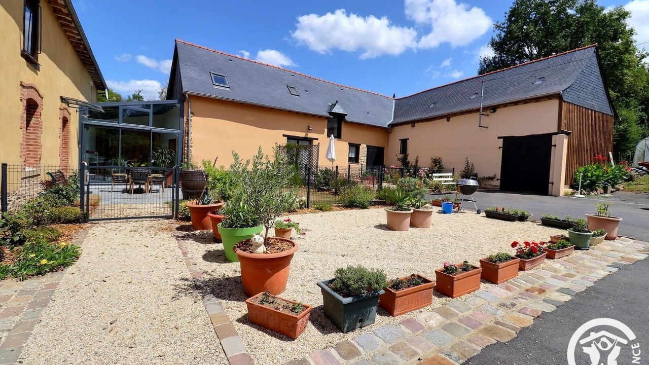 Photo of Outdoor in Quartier Villejean - Beauregard