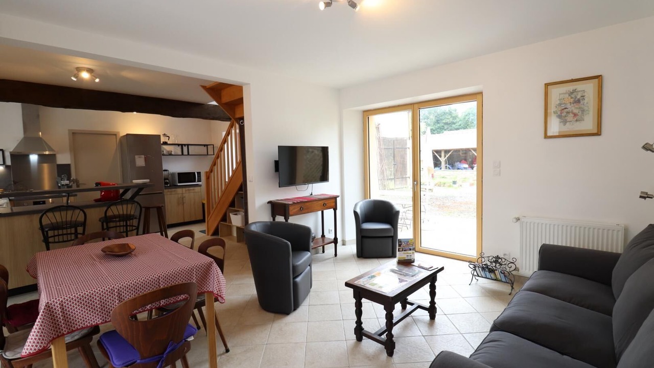 Photo of Livingroom in Quartier Villejean - Beauregard