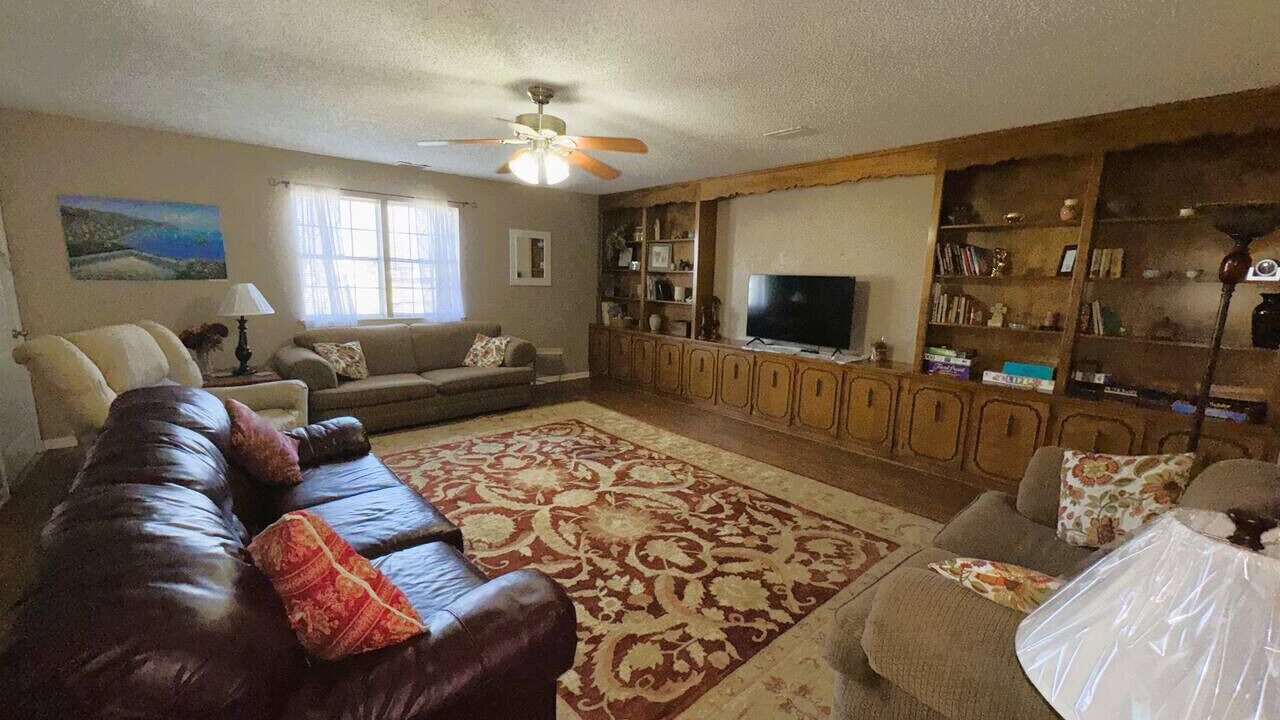 Photo of Livingroom in Sherwood