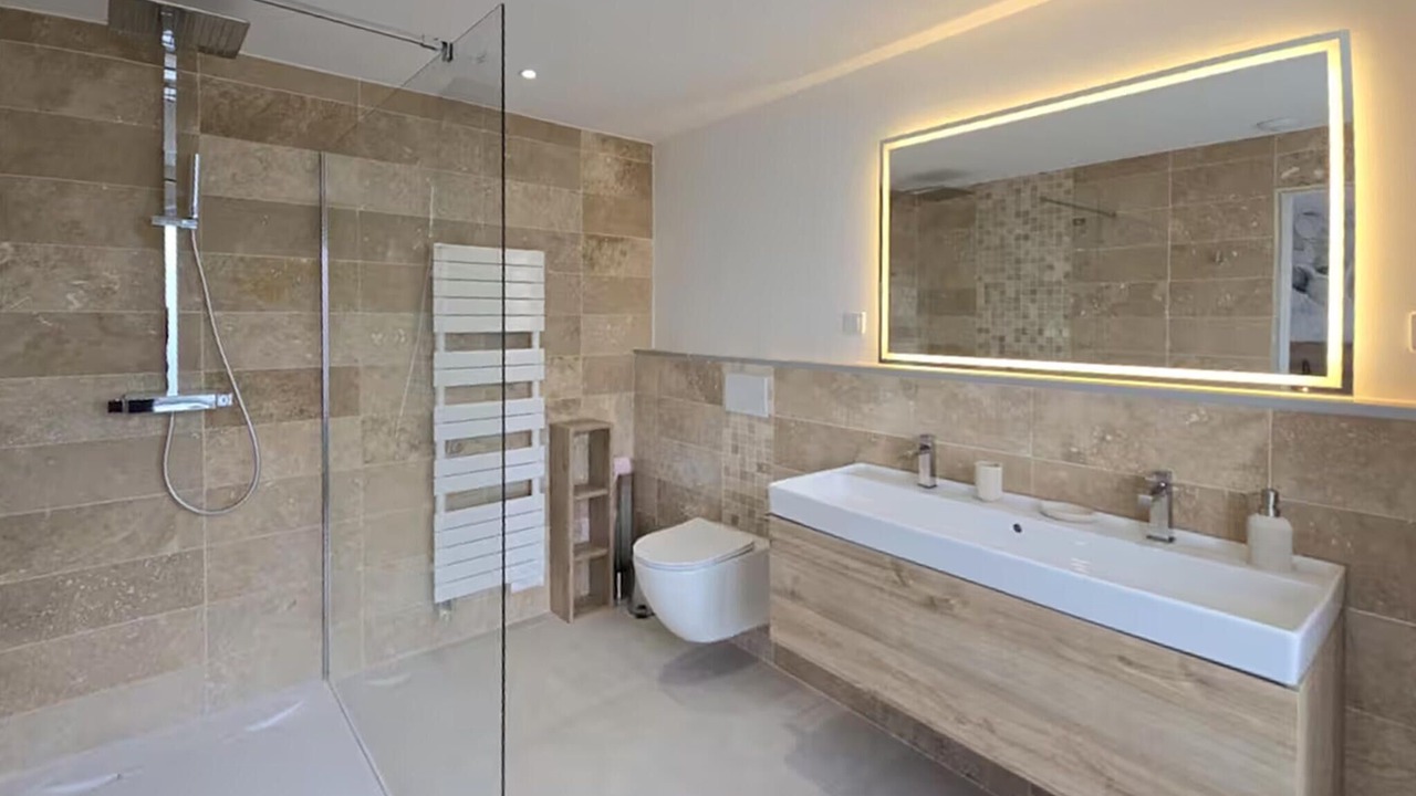 Photo of Bathroom in Thun-Saint-Martin