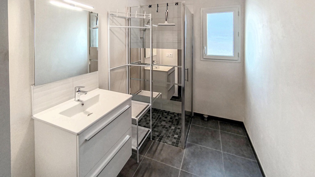 Photo of Bathroom in La Jonchere