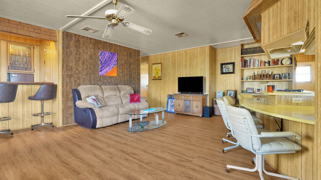 Photo of Livingroom in Bombay Beach