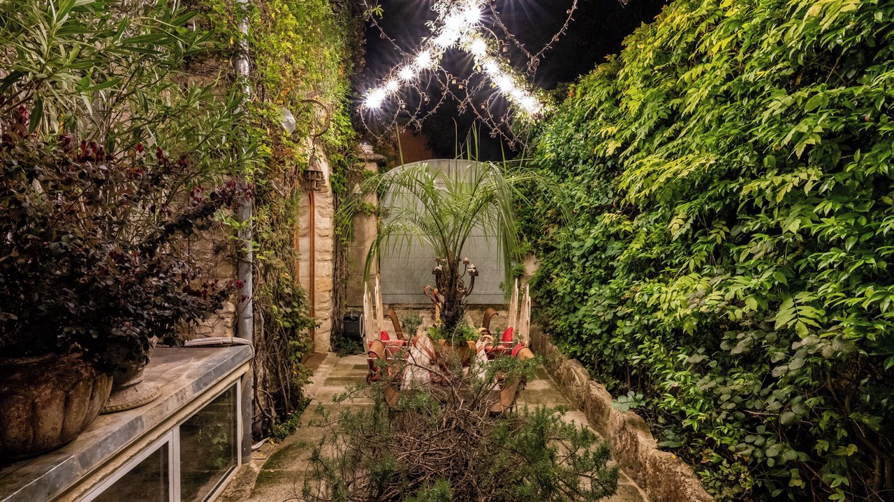 Photo of Patio Balcony in Goult