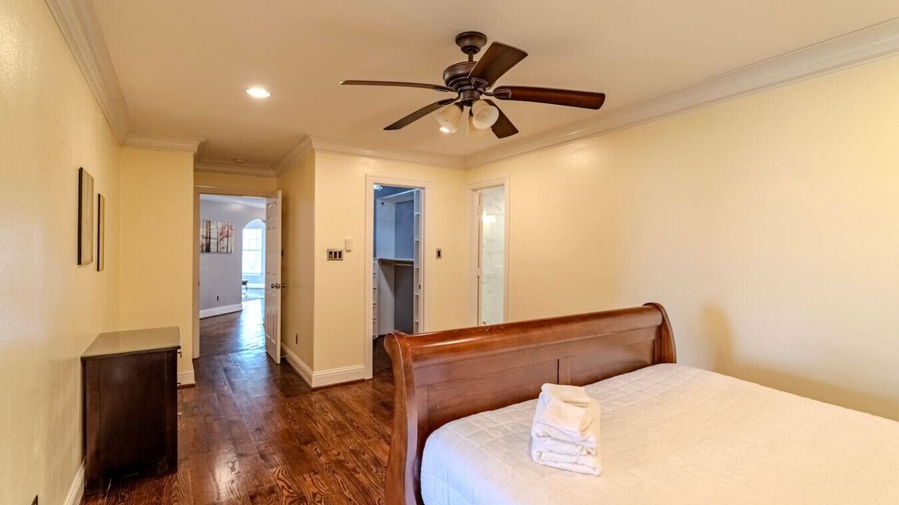 Photo of Bedroom in Iowa Colony