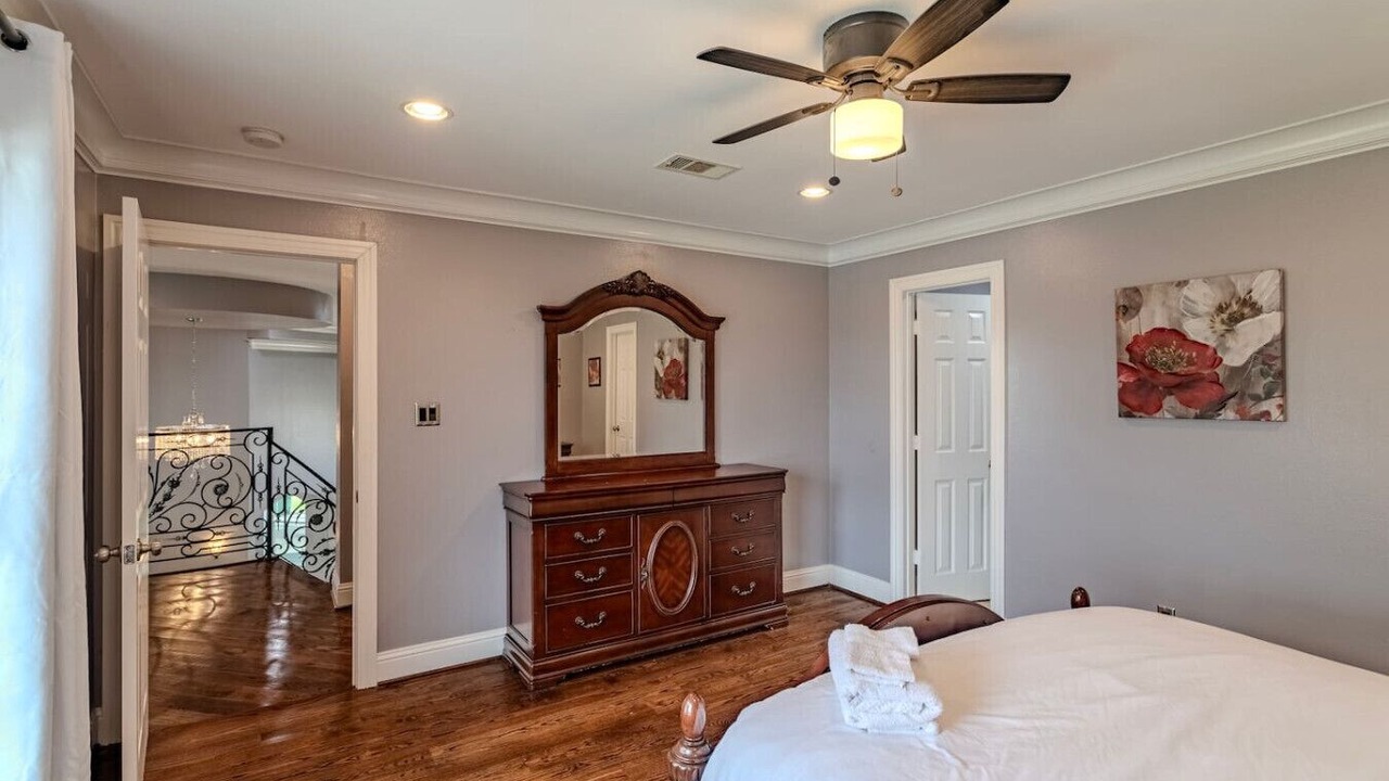 Photo of Bedroom in Iowa Colony