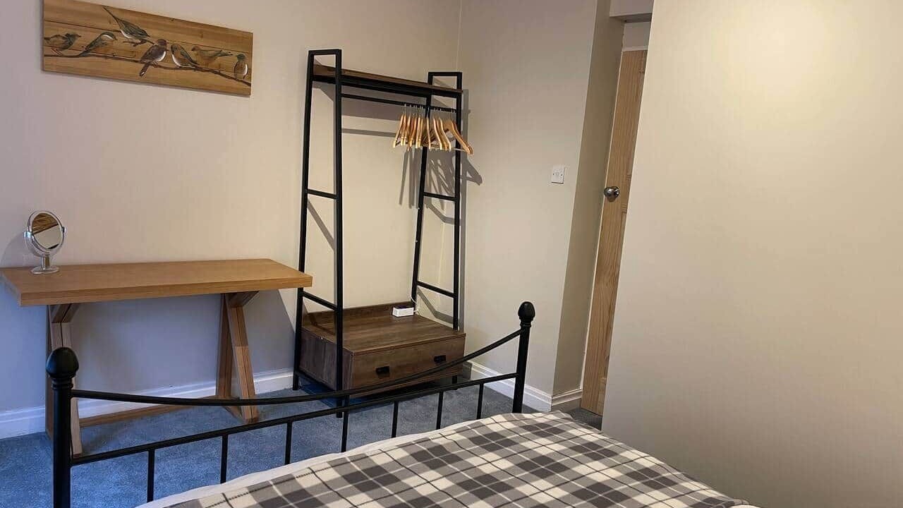 Photo of Others in Padfield