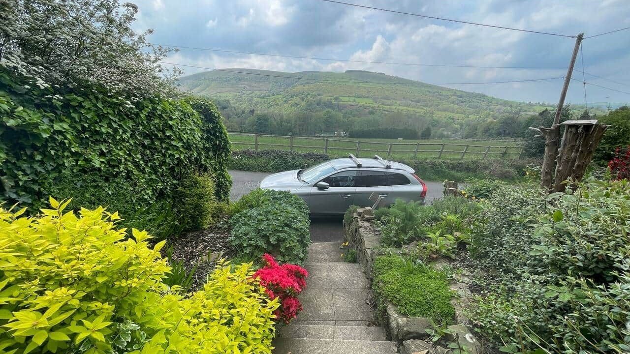 Photo of Others in Padfield