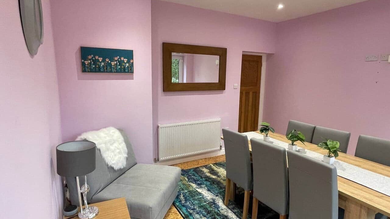 Photo of Others in Padfield