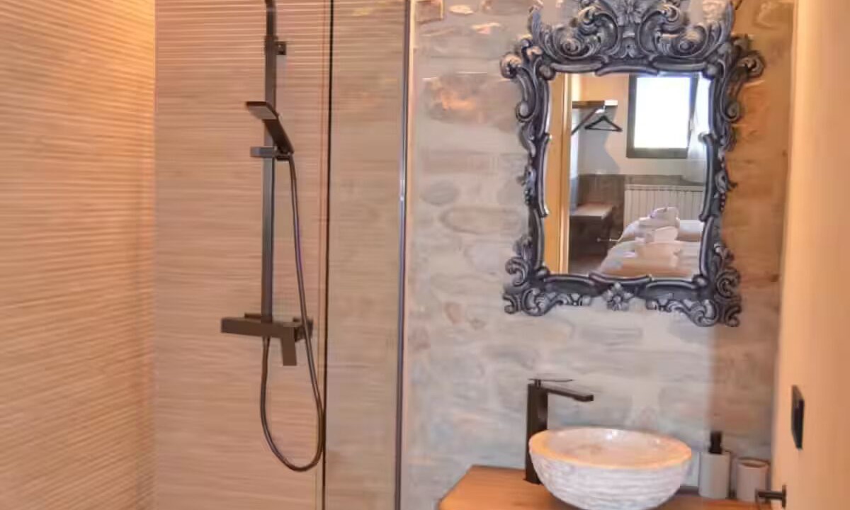Photo of Bathroom in Montmajor