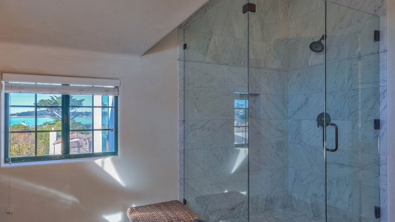 Photo of Bathroom in Carmel Point