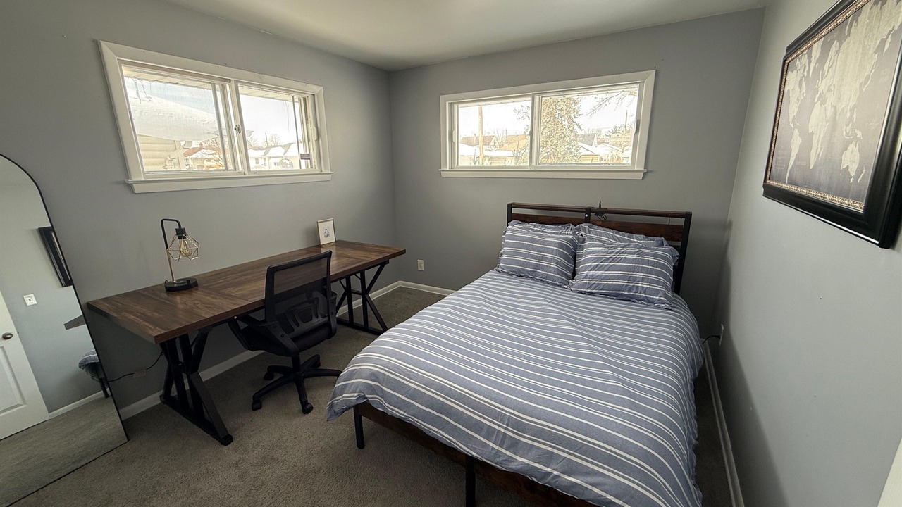 Photo of Bedroom in Maple Heights