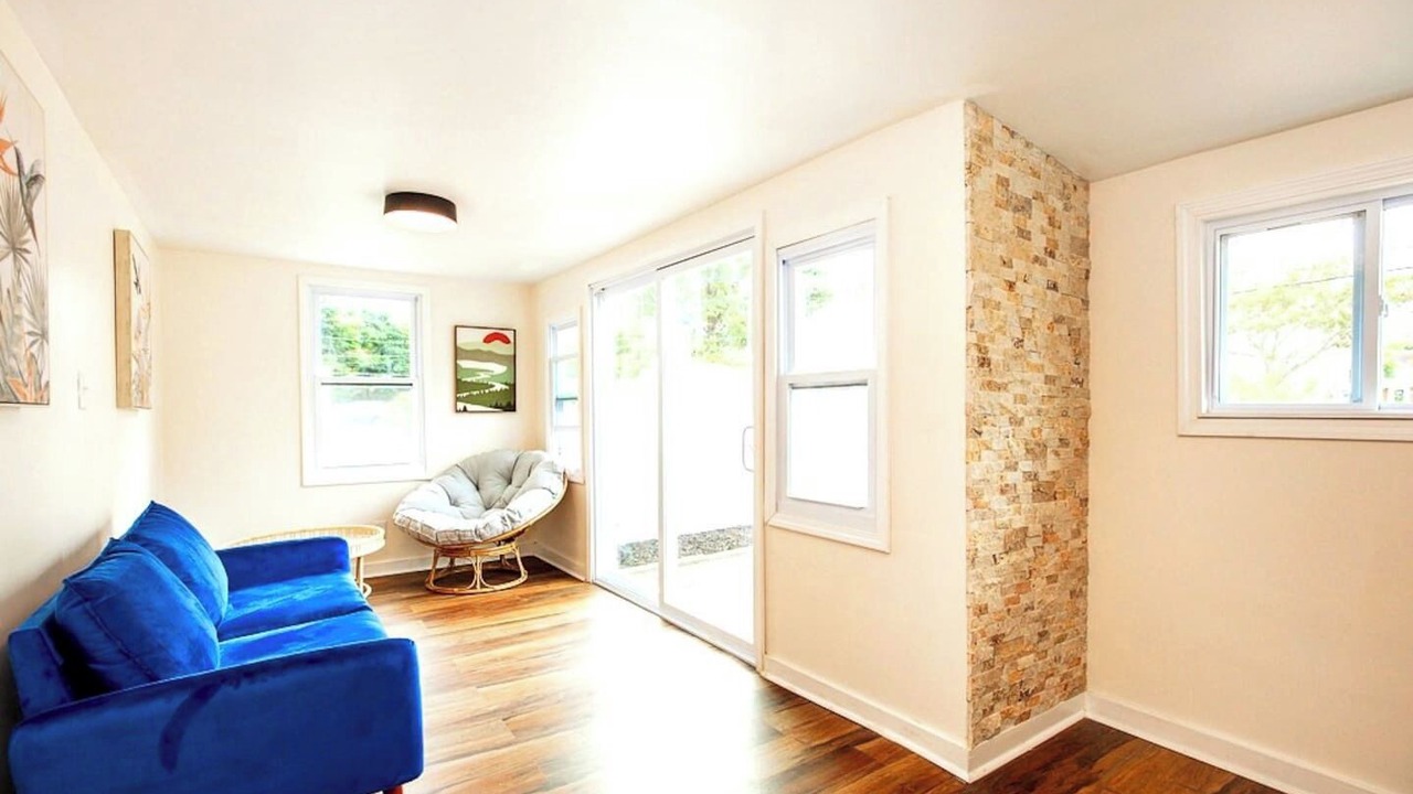 Photo of Livingroom in South Euclid