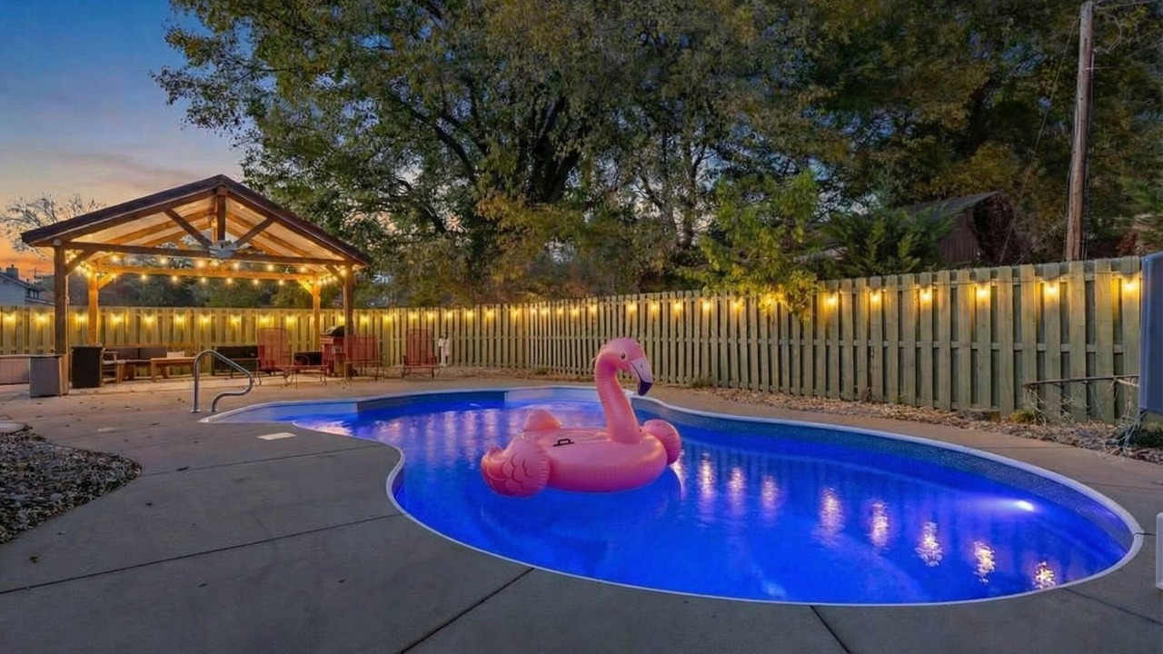 Photo of Outdoor in Utica