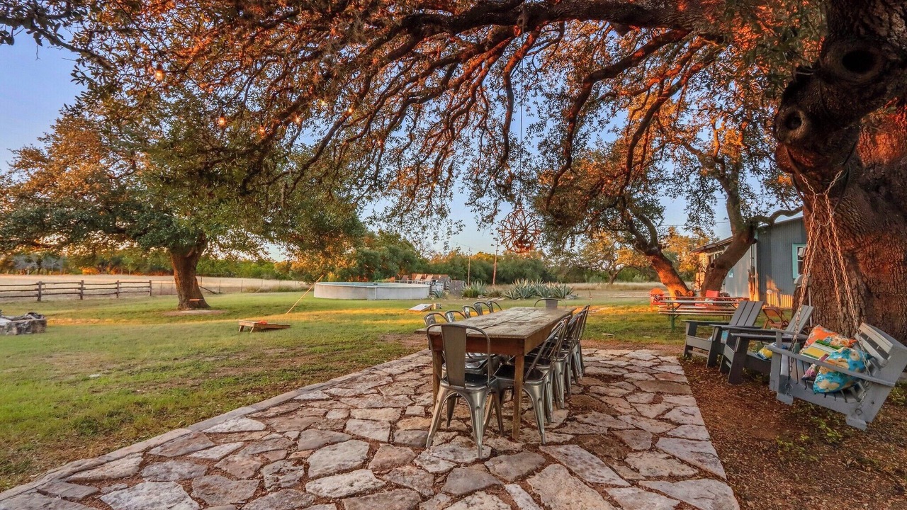 Photo of Outdoor in Johnson City