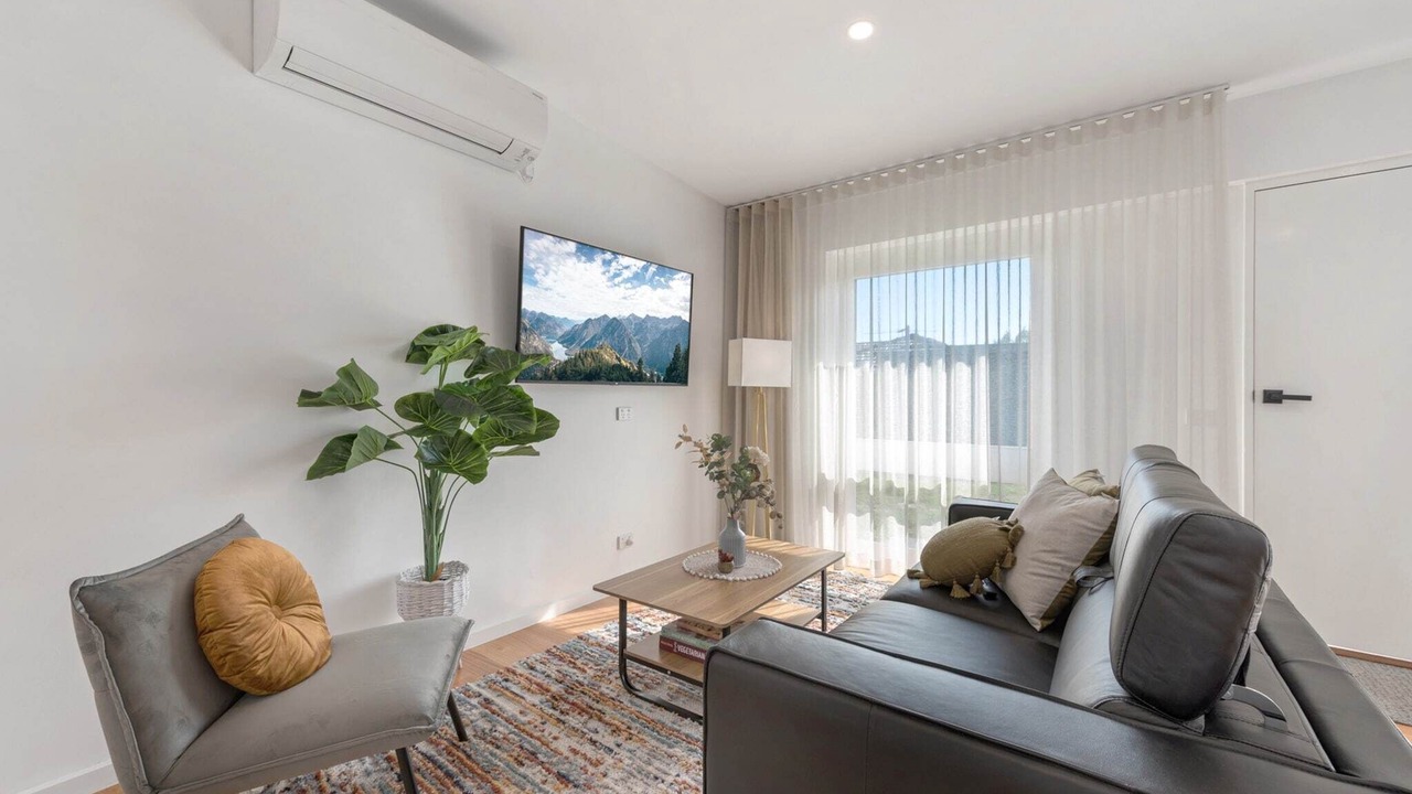 Photo of Livingroom in Carnegie