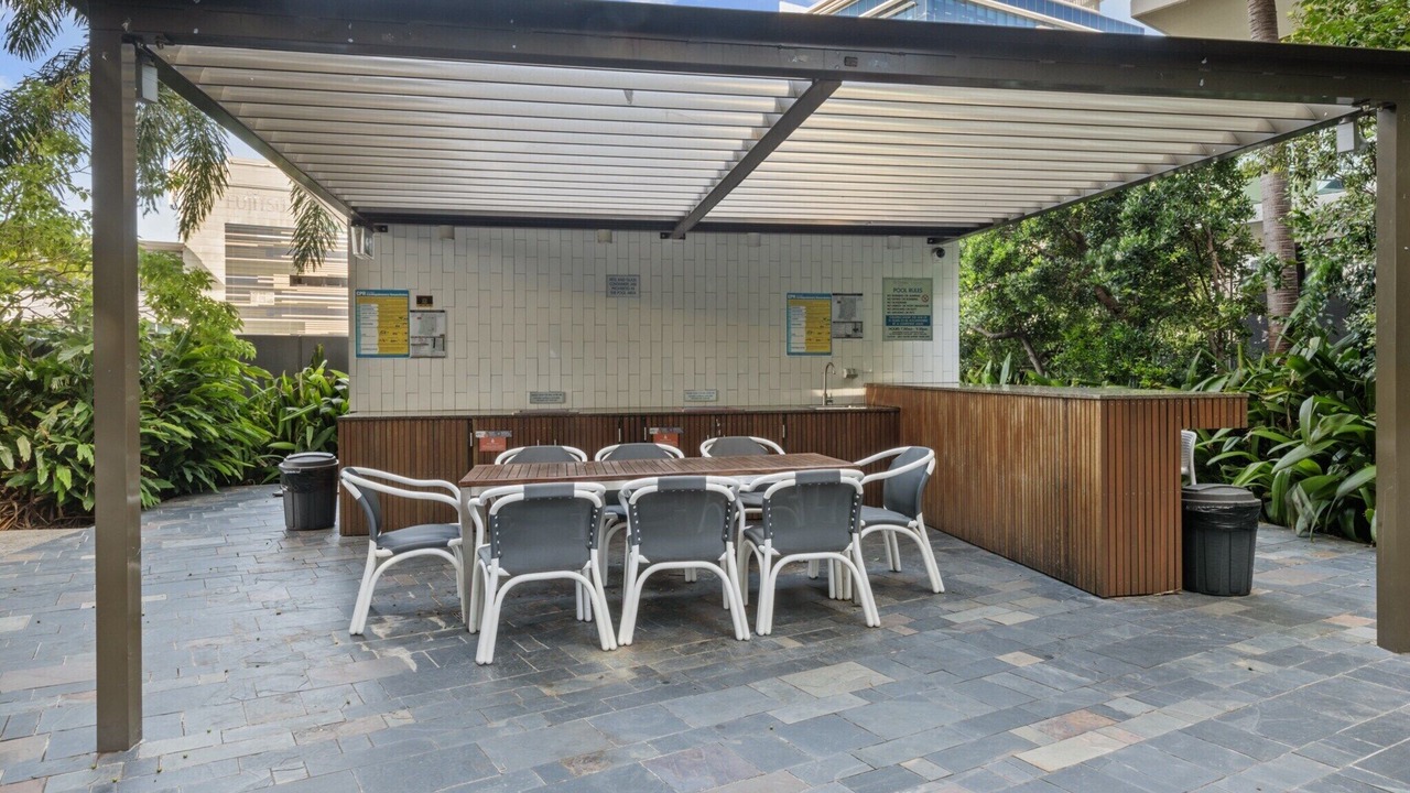 Photo of Patio Balcony in Newstead