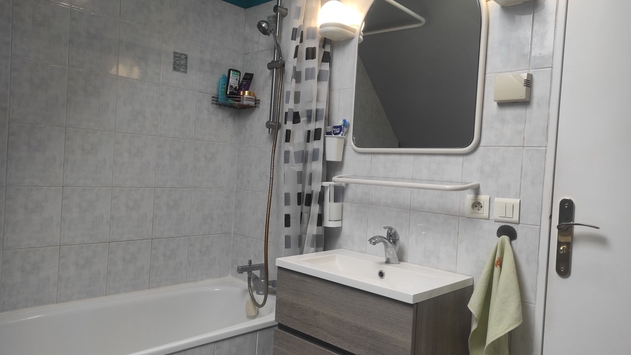 Photo of Bathroom in Acheres