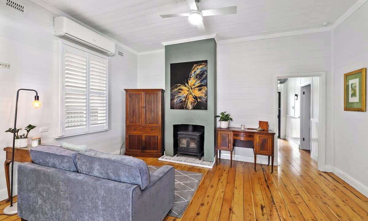 Photo of Livingroom in Muswellbrook