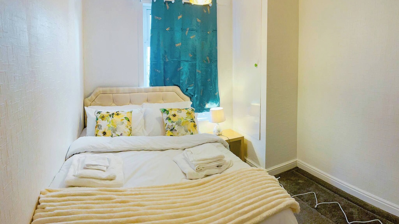 Photo of Bedroom in Beeston