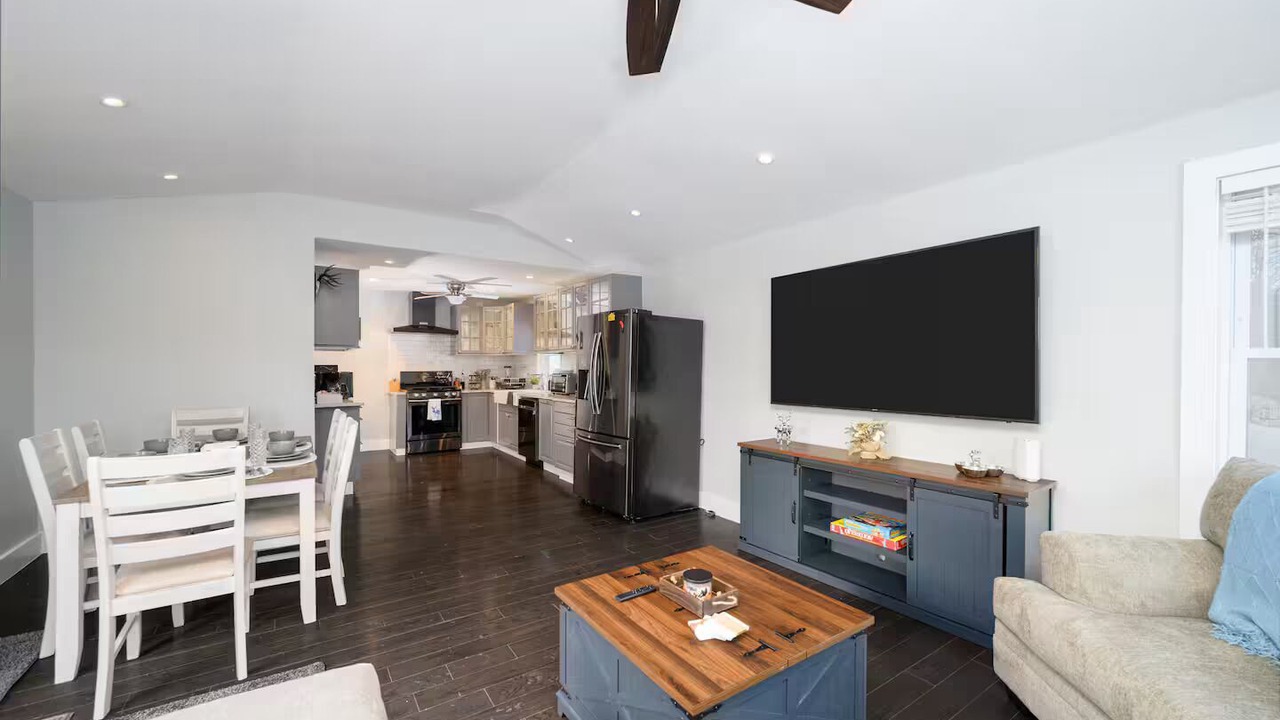 Photo of Livingroom in East Jewett