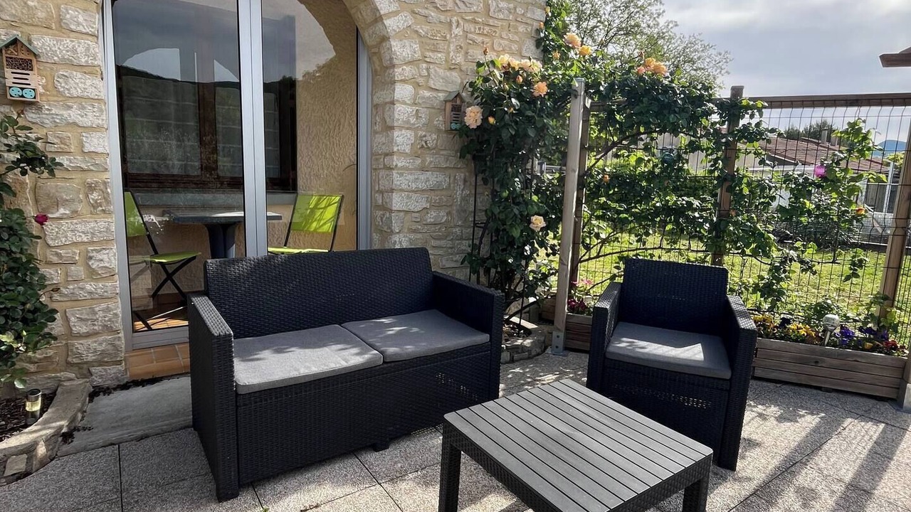 Photo of Patio Balcony in Le Poet-Laval