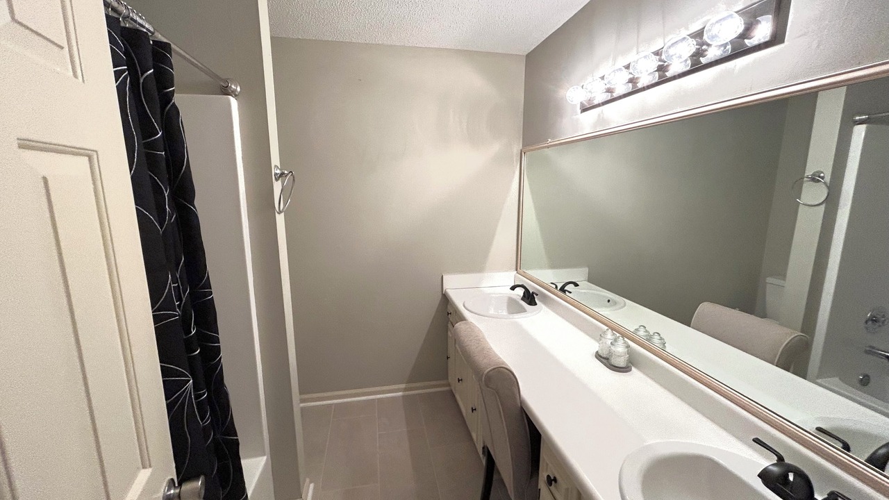 Photo of Bathroom in Statesboro