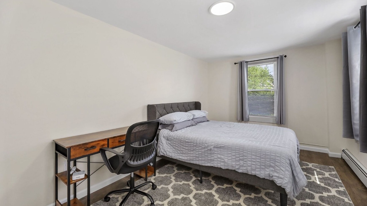 Photo of Bedroom in Lenox Dale