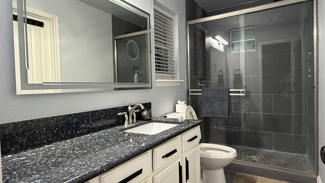 Photo of Bathroom in Stone Oak
