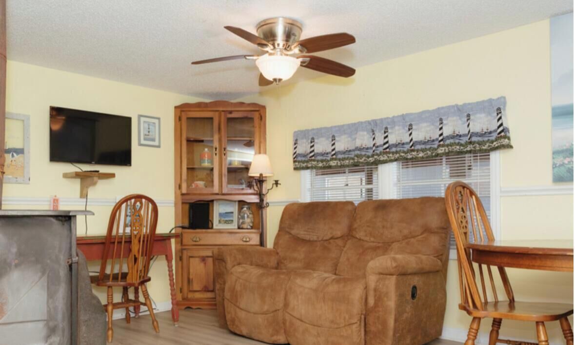Photo of Livingroom in Salter Path