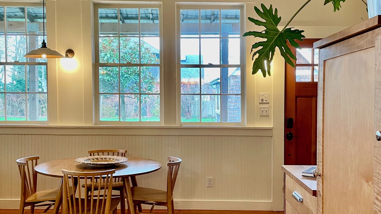 Photo of Others in Edison