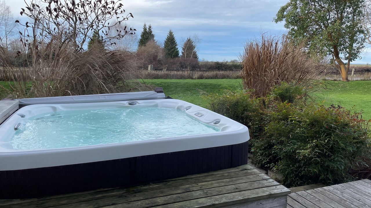 Photo of Outdoor in Edison