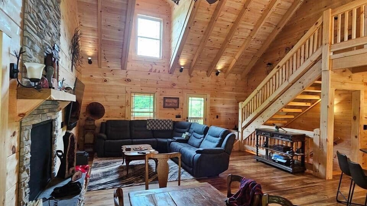 Photo of Livingroom in Madison