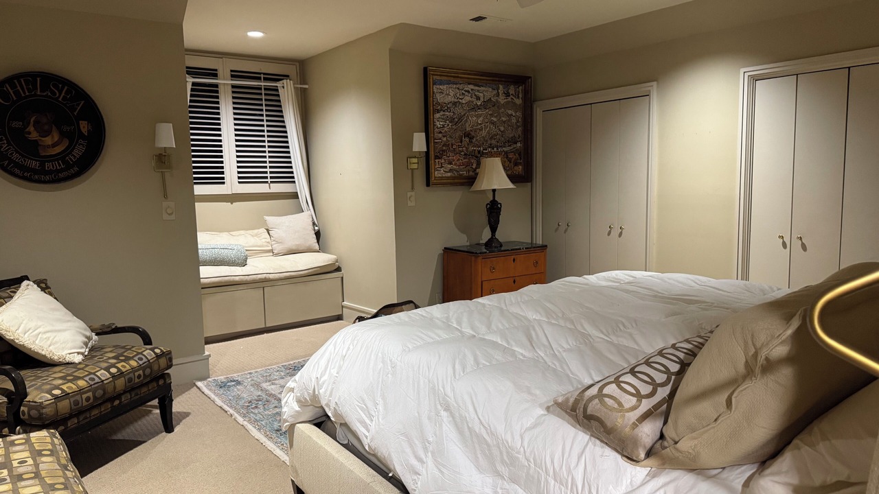 Photo of Bedroom in Montgomery