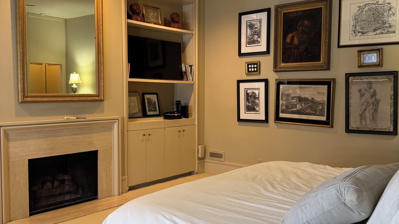 Photo of Bedroom in Montgomery