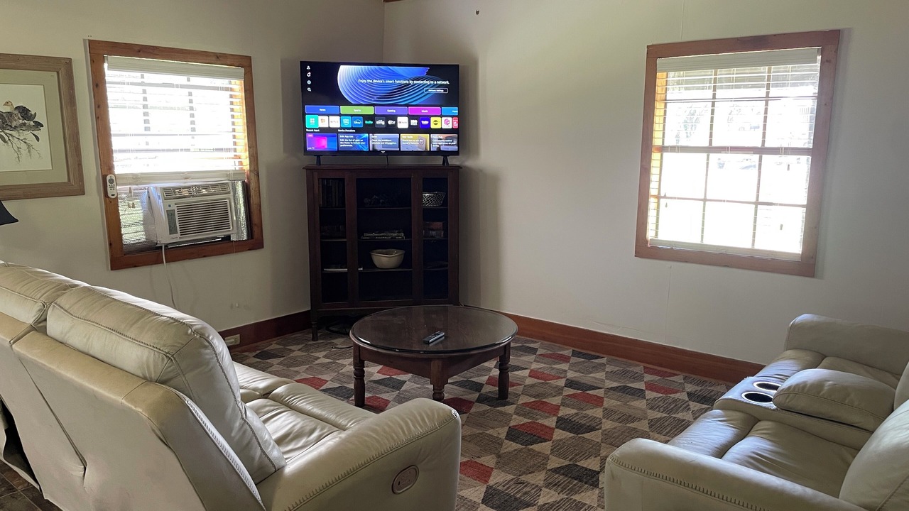 Photo of Livingroom in Woodville