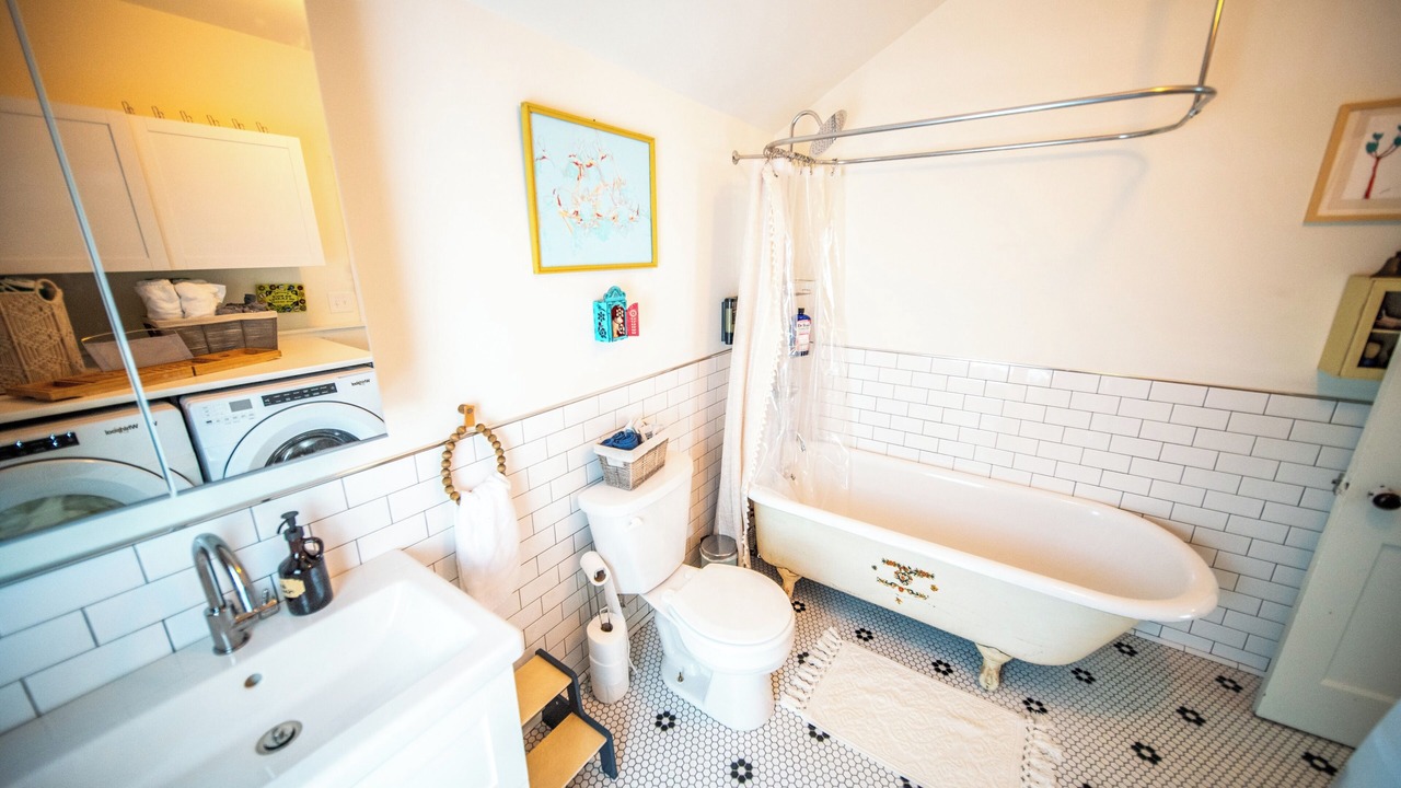 Photo of Bathroom in Lanesboro