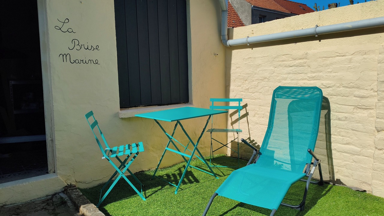 Photo of Outdoor in Petit-Fort-Philippe