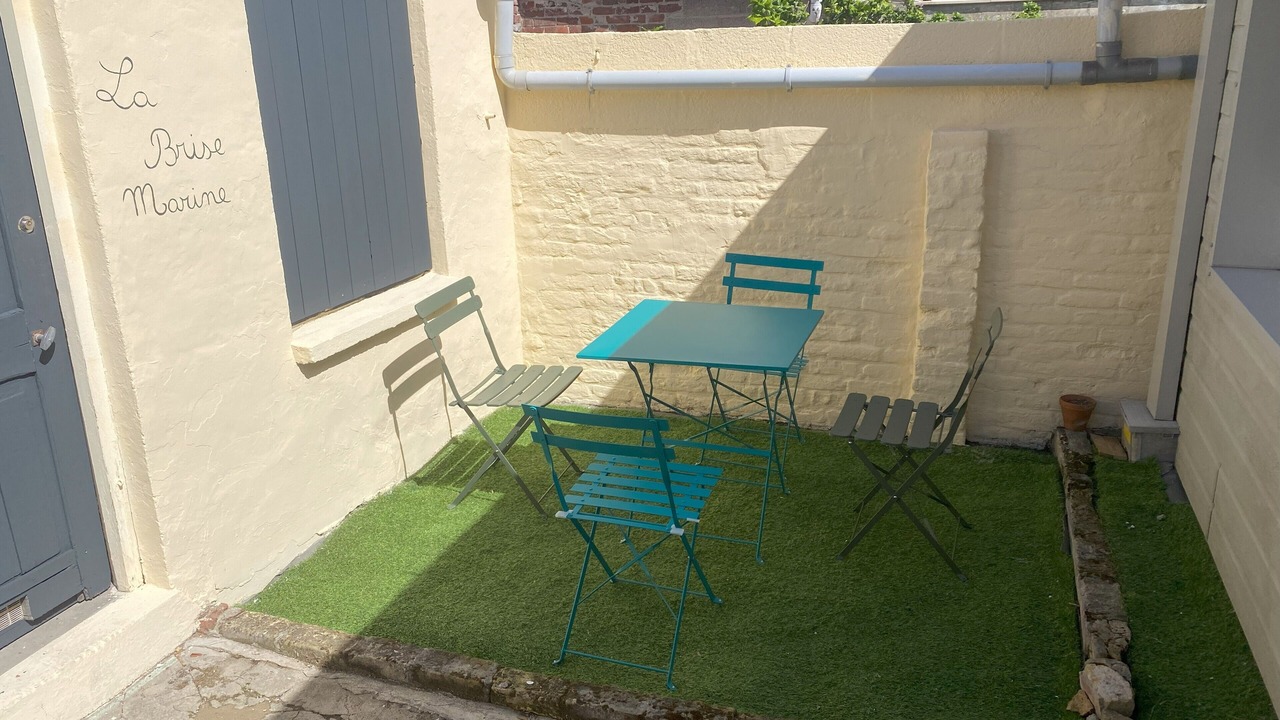Photo of Outdoor in Petit-Fort-Philippe