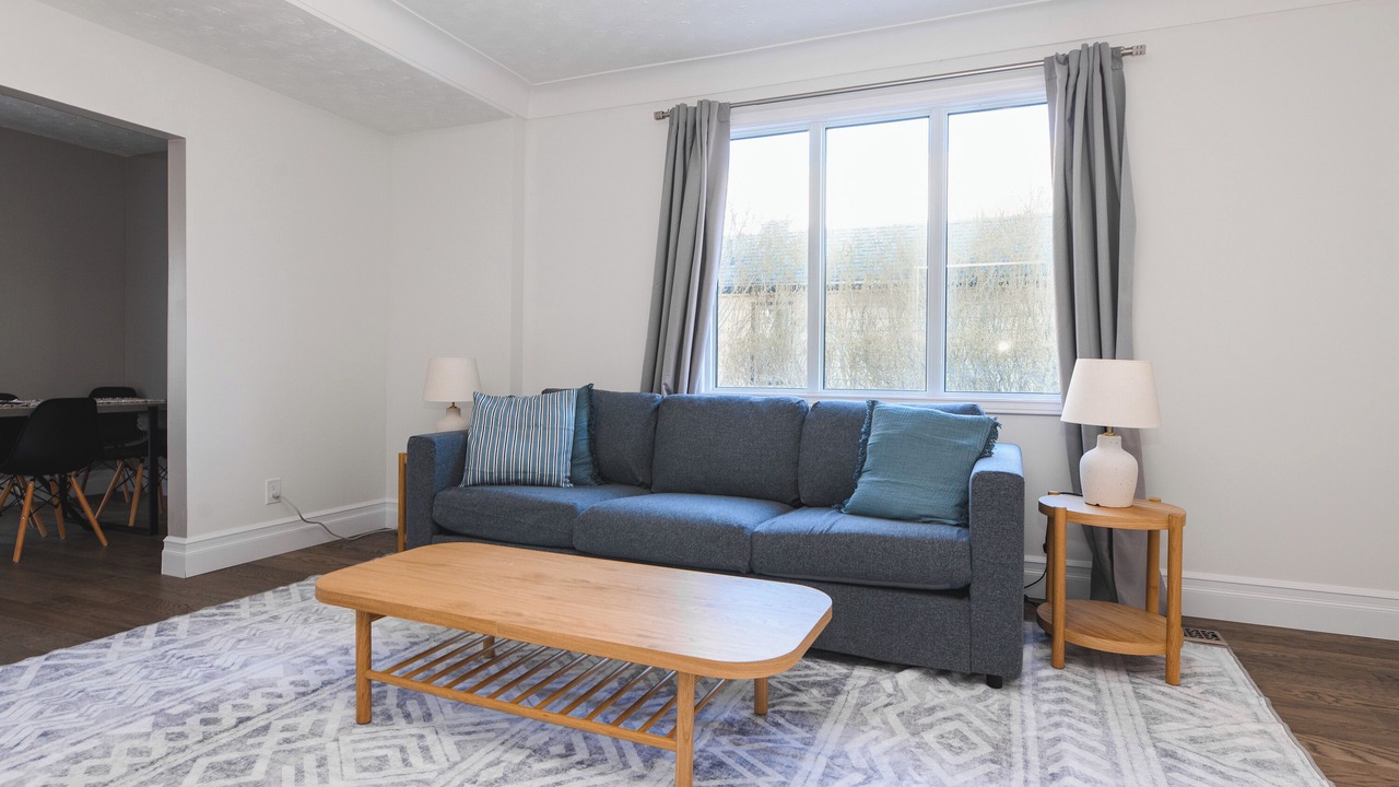Photo of Livingroom in Sarnia