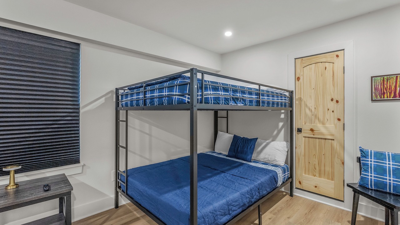 Photo of Bedroom in Shreveport