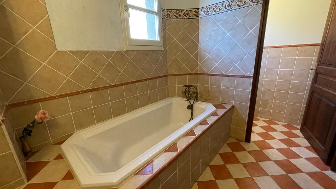 Photo of Bathroom in Audressein