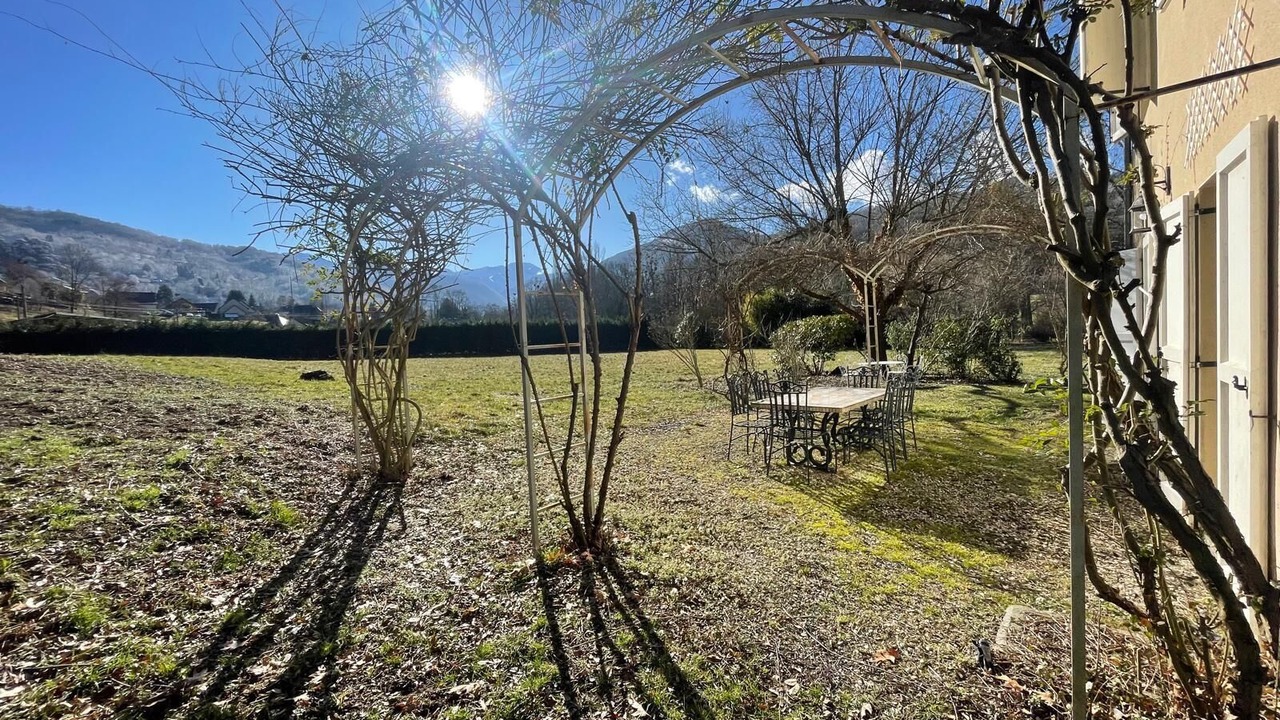 Photo of Outdoor in Audressein