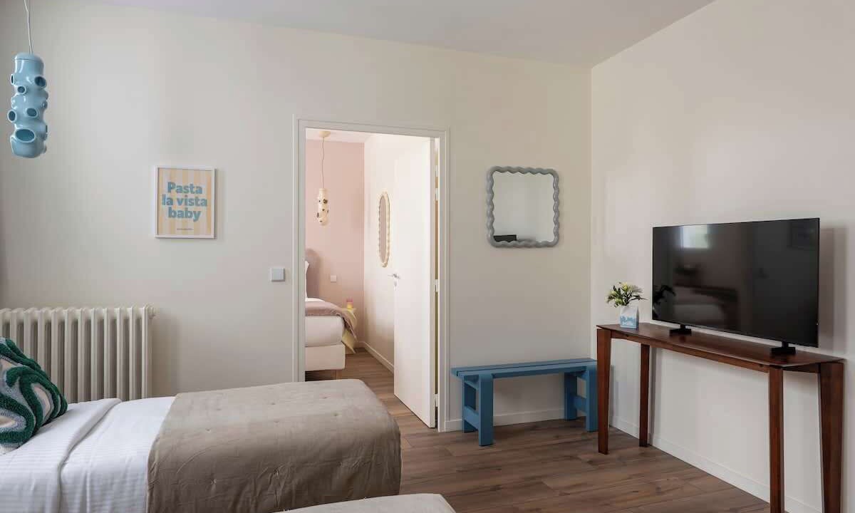 Photo of Bedroom in Prince–Marmottan