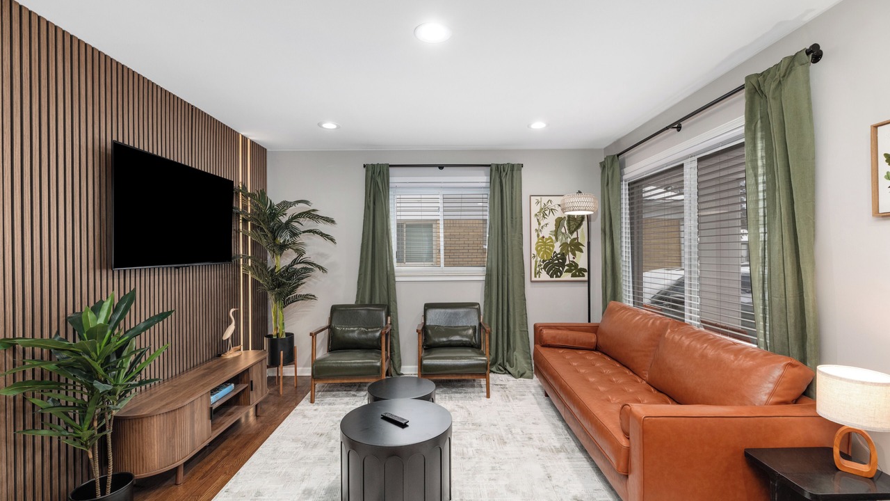 Photo of Livingroom in Royal Oak