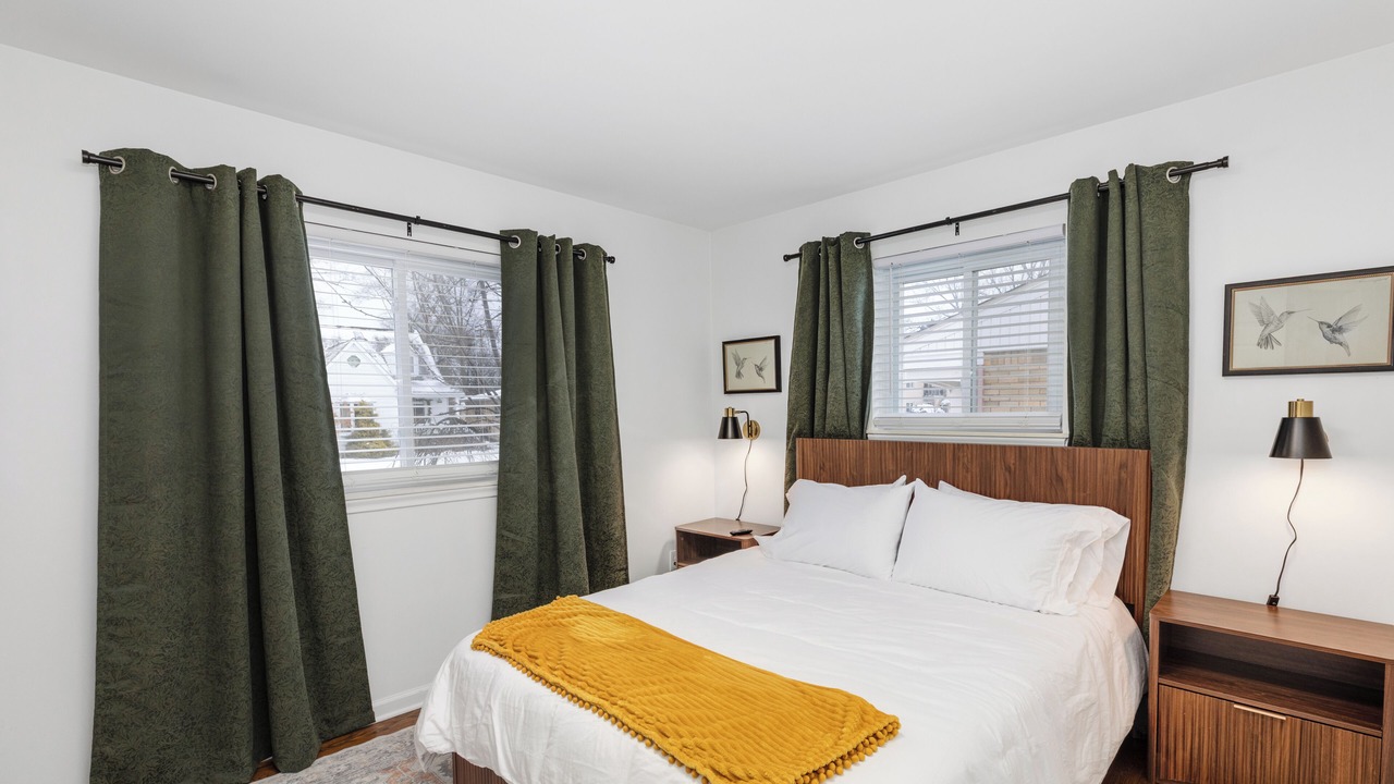 Photo of Bedroom in Royal Oak