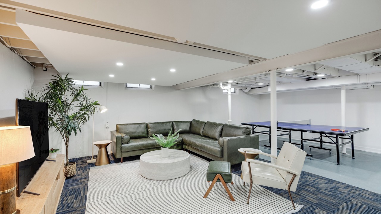 Photo of Livingroom in Royal Oak