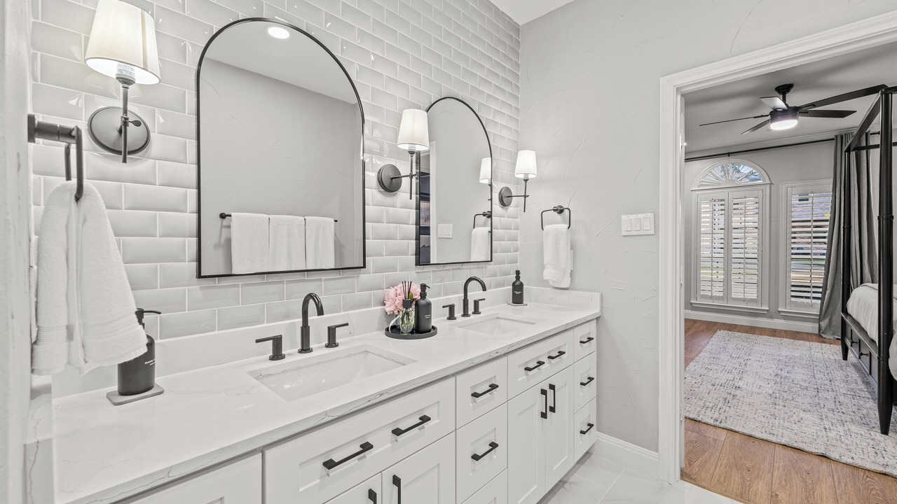 Photo of Bathroom in Frisco
