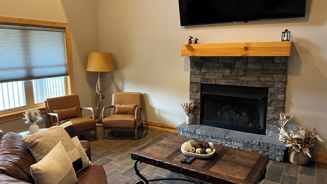 Photo of Livingroom in Lakeview